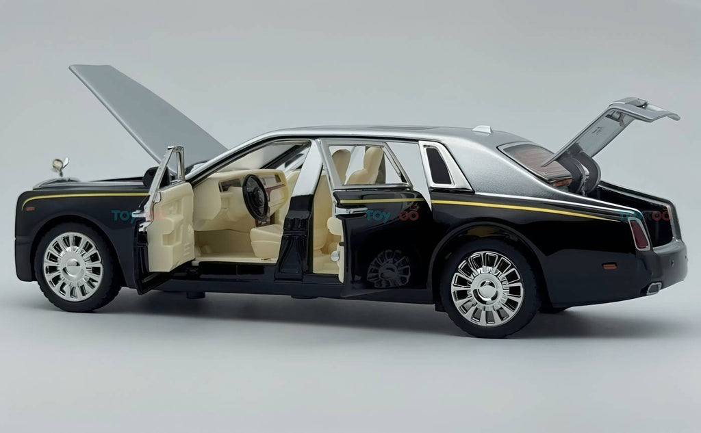 Rolls Royce Phantom 1:24 diecast scale model | Assorted Color